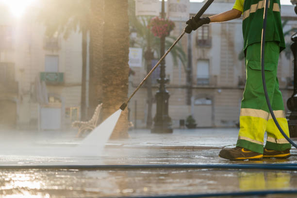 Best Pool Deck Cleaning  in Crestwood, KY